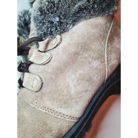 Cobbie Cuddlers Womens Faux Fur-Lined Tan Suede Winter Boots 0087 - Picture 7 of 7
